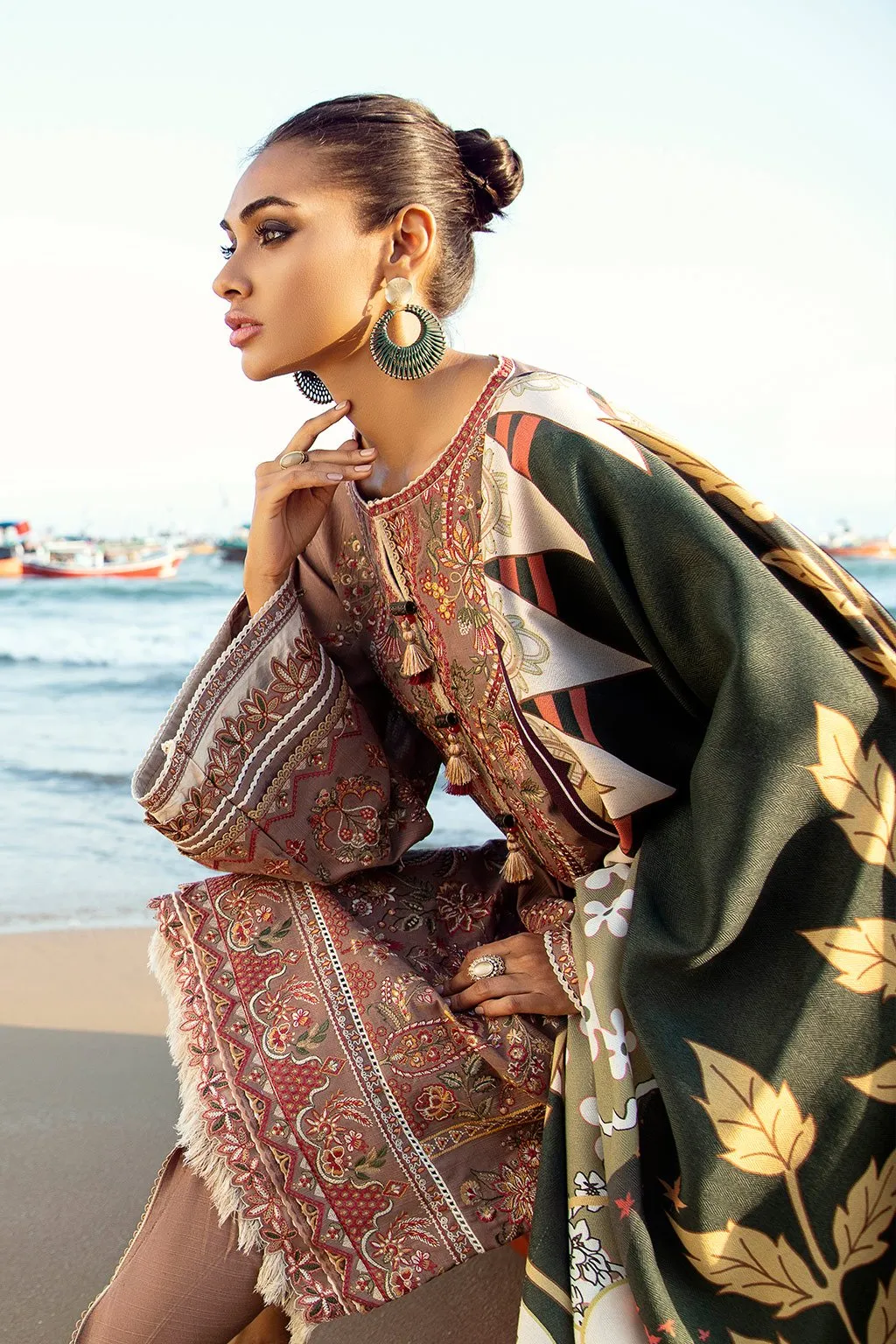 Baroque Khaddar Winter Collection – VINTAGE TAUPE