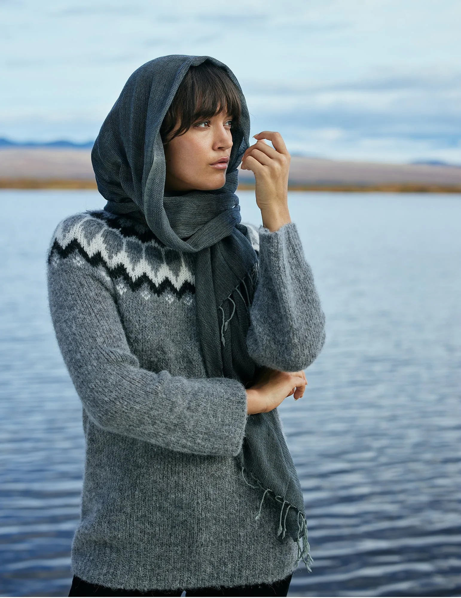 Fell, sweater