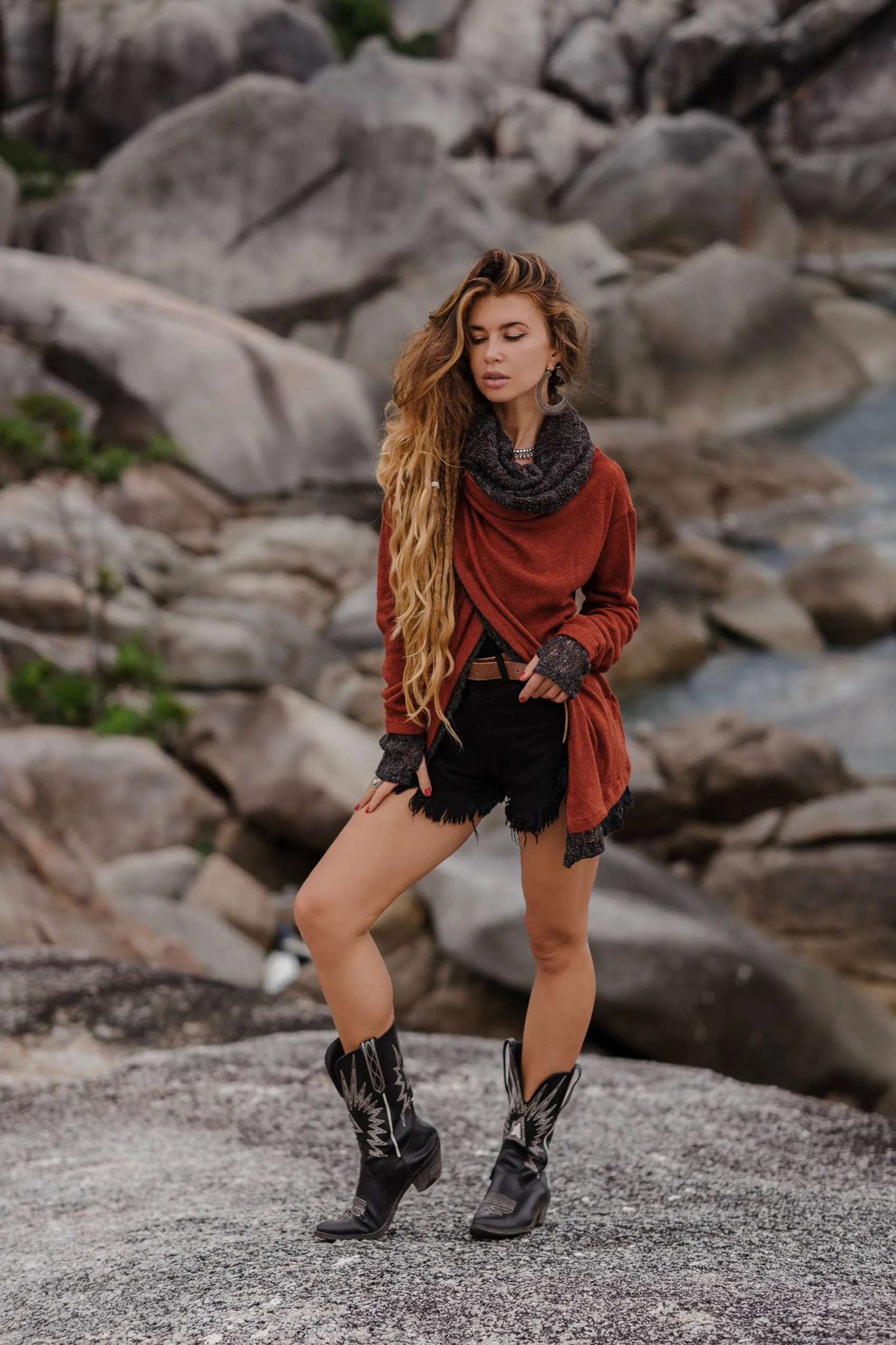 Hooded Cardigan Saranya Brick