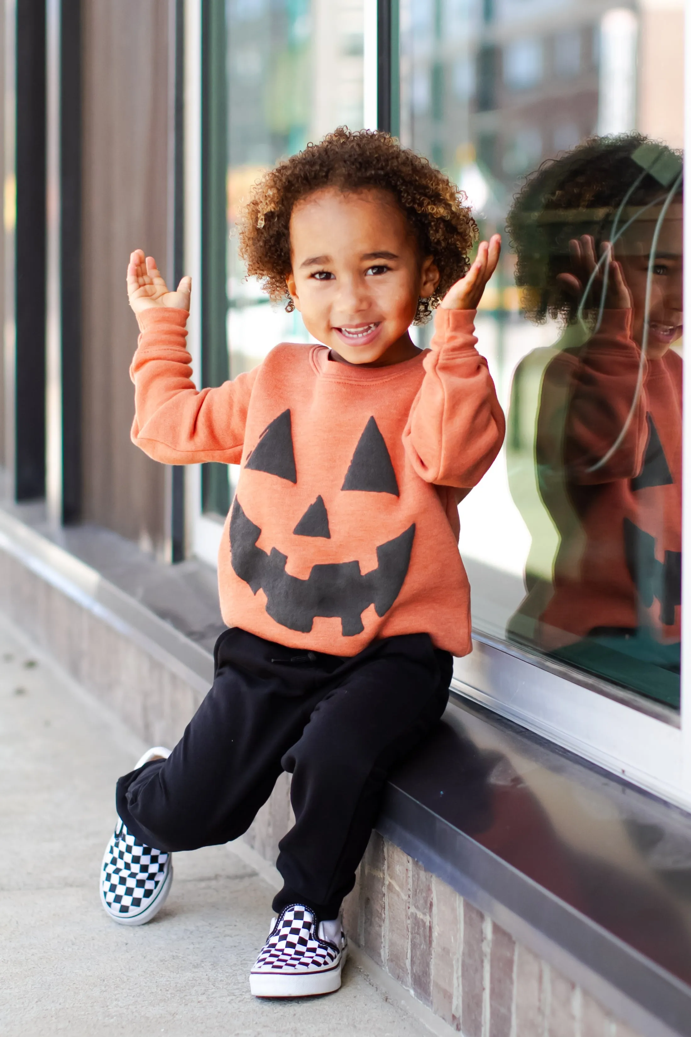 Jack-O-Lantern Puff Print Pullover in Autumn