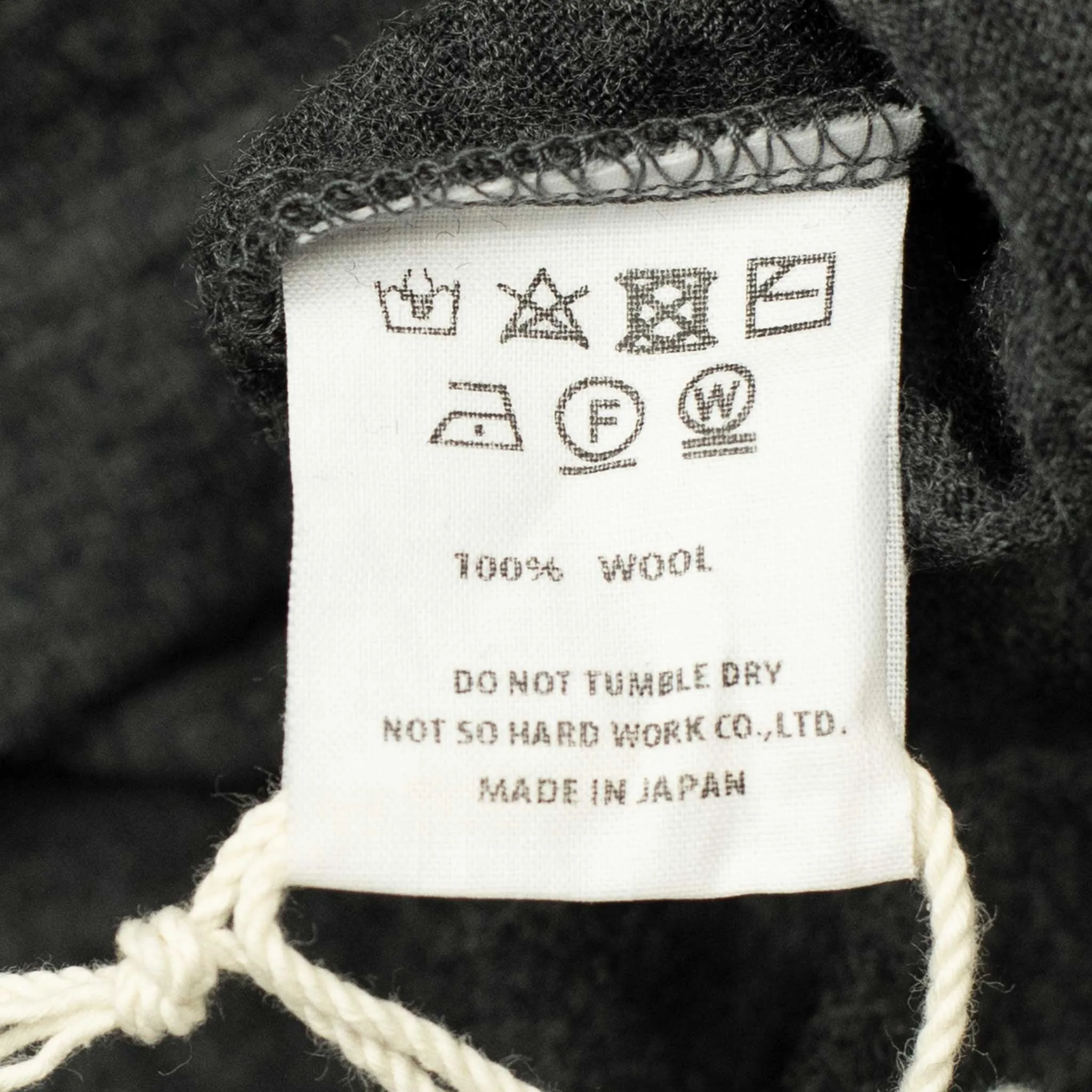 Turtleneck in charcoal washable wool jersey (restock)